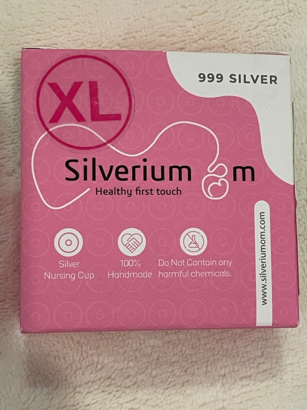 Silveriumom The Original Silver Nursing Cups - Nipple Shields for Nursing XL - Picture 2 of 9